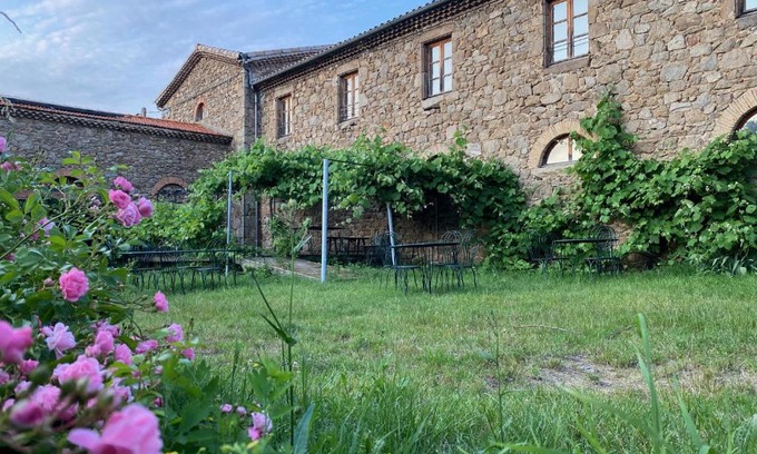 Hermitage-Tournonais-Herbasse-Pays de Saint-Felicien House | Gîte de Corsas