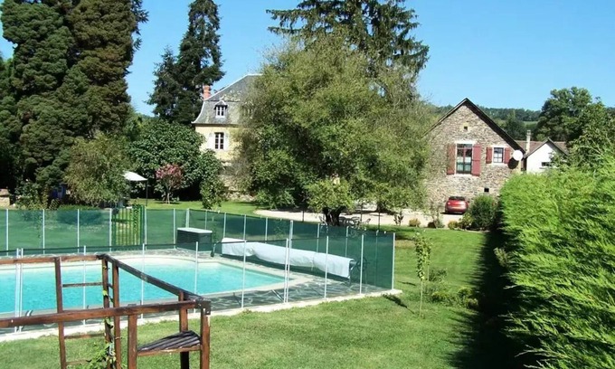 Astaillac Villa | Gîte de France Gîte de la plaine 3 ears - Gîte de France 6 people