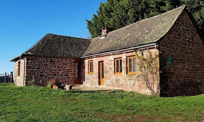 Lagleygeolle Villa | Gîte de France in Lagleygeolle 3 ears - Gîte de France 4 people