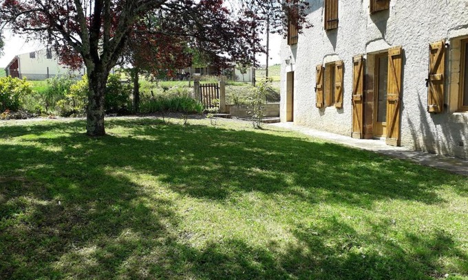 Sainte-Cecile-du-Cayrou House | Gîte de Magui