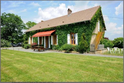 Bourbon-Lancy House | Gîte des Grands Narreaux