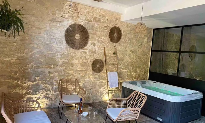 Peyriac-de-Mer Apartment | Gîte Domaine De L'oustal Nau