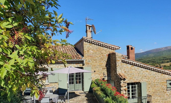 L'Epine House | Gîte du Cladan