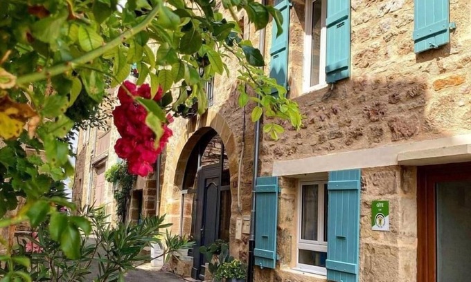 Capdenac-Le-Haut House | Gîte du Miral - CAPDENAC