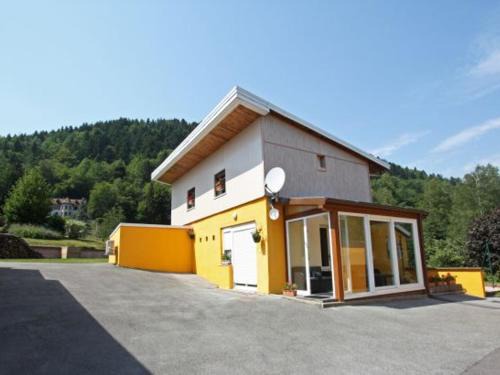 Le Menil House | Gîte familial aux Vosges avec jeux pour enfants, à proximité de la nature et activités sportives - FR-1-589-111