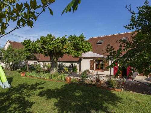 Cour-Cheverny House | Gîte familial avec jardin, jeux enfants et près des châteaux de la Loire - FR-1-491-390