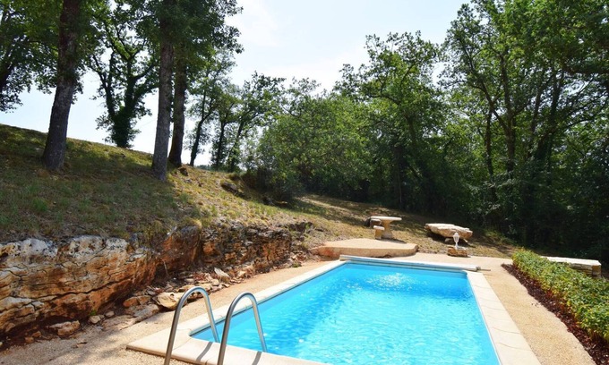 Blanquefort-sur-Briolance House | Gîte Le Châtaignier avec piscine privée proche Dordogne