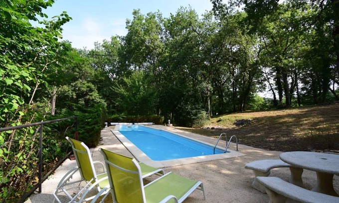 Blanquefort-sur-Briolance House | Gîte Le Chene avec piscine privée proche Dordogne