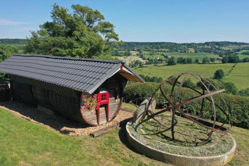 Vimoutiers House | Gîte insolite Tonneaux "Le Coup de Foudre" Sa Vue Panoramique
