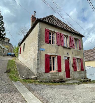 Lormes House | Gîte La Bancale