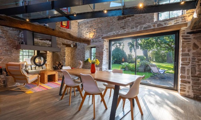 Brandivy Apartment | Gîte La Maison Dorée - Chaumière pour 6