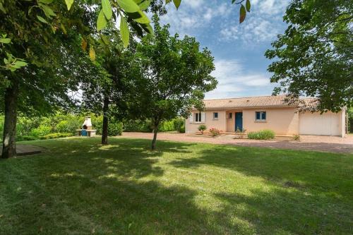 Blaye House | Gîte Le 31 Bis, en centre ville avec jardin.
