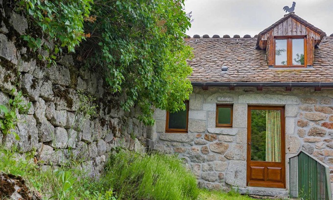 Pont-de-Montvert-Sud-Mont-Lozere House | Gîte Le Mont Lozère 2/4 persons