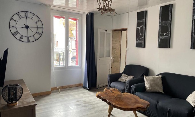 Almeneches Apartment | Gîte Le Riviéra