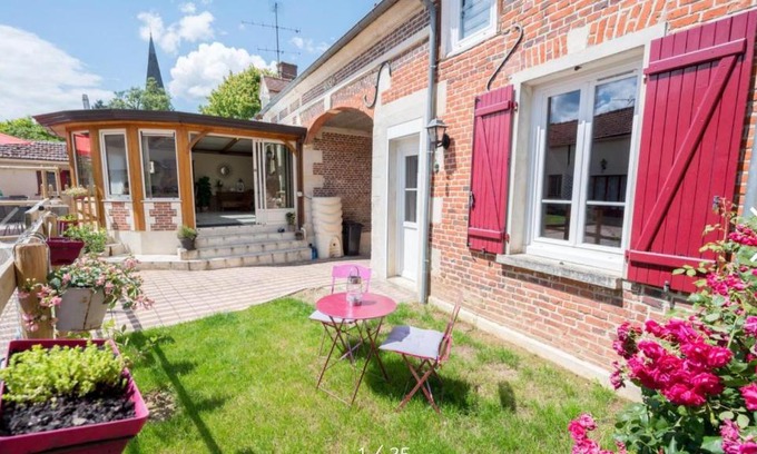 Jonquieres Villa | Gîte les chèvrefeuilles 6 personnes Compiegne 10mn