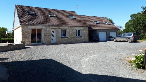 Marchesieux Apartment | Gîte LES CHANTS DU CREPUSCULE