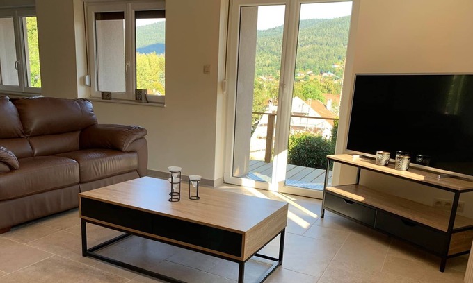 Cornimont House | Gîte "les Counehets" : Lieu Calme, Confort et Morderne