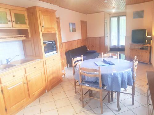 Coucouron Apartment | Gîte les Simonets