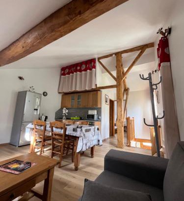 Les Cabannes Apartment | Gîte montagnard plateau de Beille