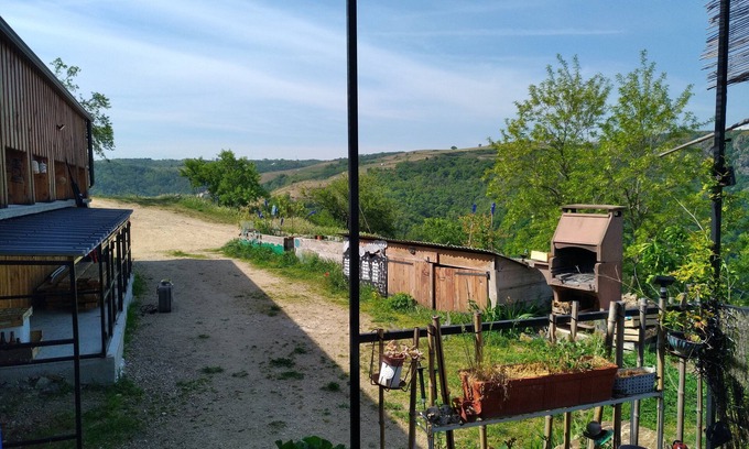 Sarras House | Gîte Plein Ouest en Zone Naturelle, vue Imprenable
