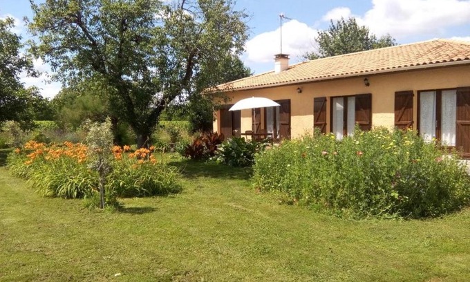 Pujols House | Gîte Pujols, 3 pièces, 4 personnes - FR-1-440-82