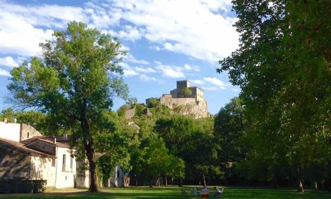 Brissac House | Gîte Thina