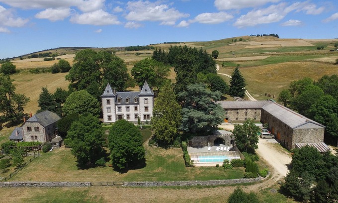 Talizat Other | Gîtes au Château de Vernières