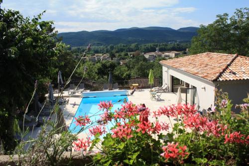 Saint Alban Auriolles House | Gîtes Domaine de la Barnerie