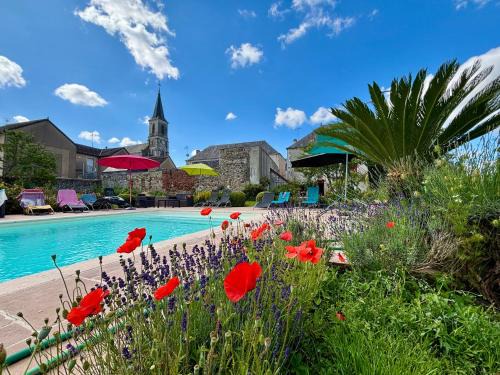 Migne House | Gîtes Rénovés avec Piscine au Cœur de la Brenne – Proche Sites Naturels et Historiques - FR-1-591-327