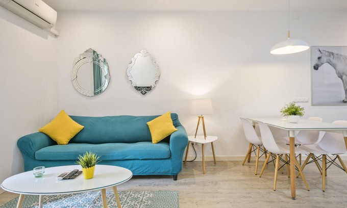 Les Corts Apartment | G33