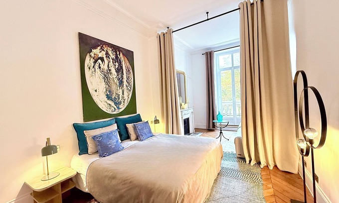Arts-et-Metiers Apartment | Gaîté Paris, 5 bedrooms/3 bathrooms, 10 people, 170 m²