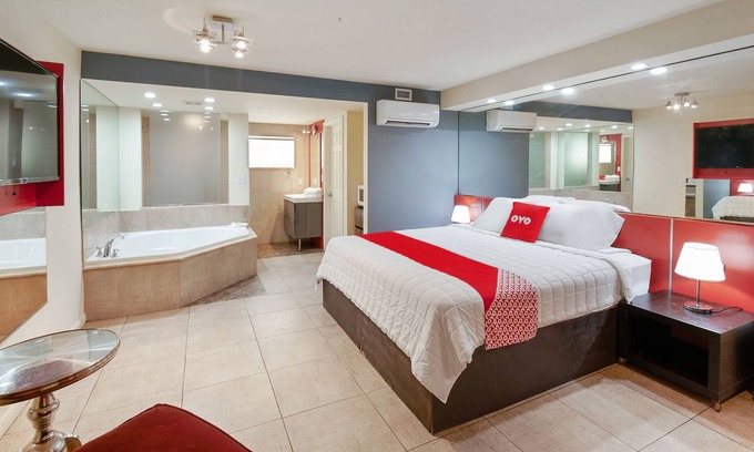 Granada Hotel | Gables Cove Hotel