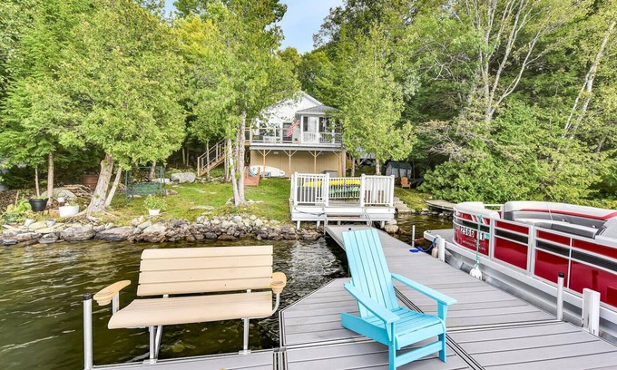 Belgrade Cabin | Gables End Escape Lakefront Dock Kayaks