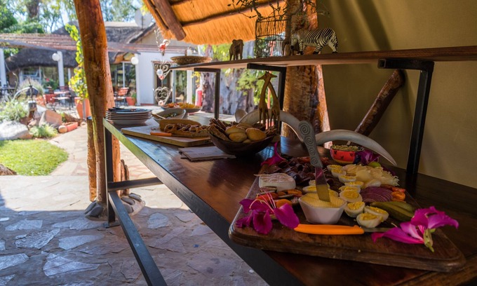 Otavi Cabin | Gabus Game Ranch
