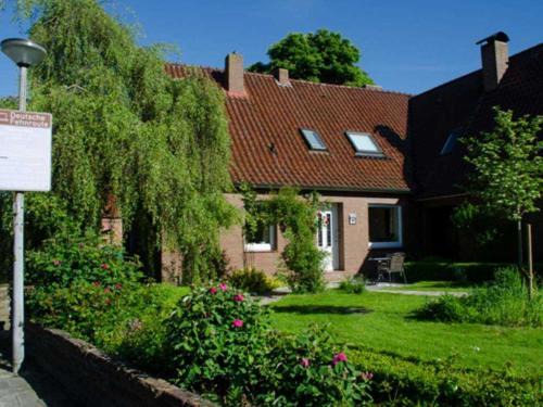 Leer House | Gaestehaus An der Fehnroute I, 11037