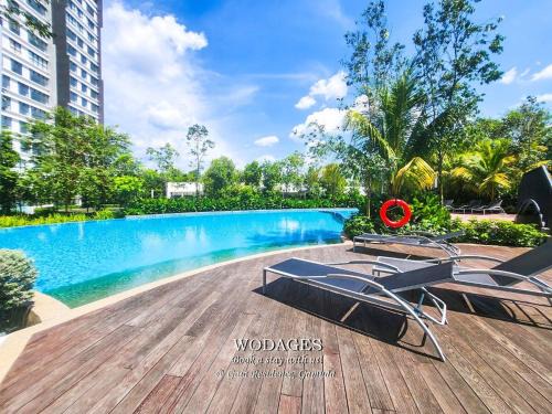 Rawang Apartment | Gaia Residence at Gamuda Gardens - Pool View - Skyline Luge by Wodages