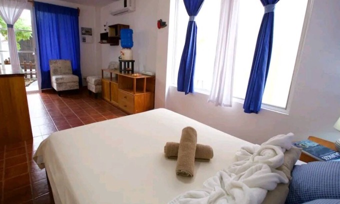 Bahia de la Academia Apartment | Galapagos Studio "Encantadas" Ocean