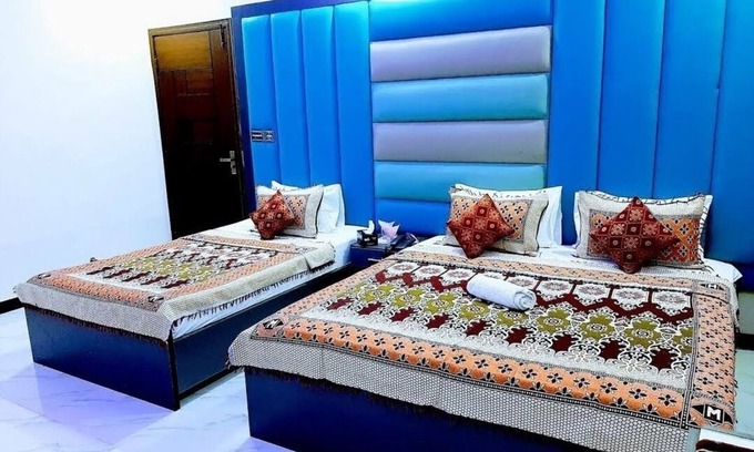 Gulshan-E-Jamal House | Galaxy Inn Near Jinnah International Airport Branch