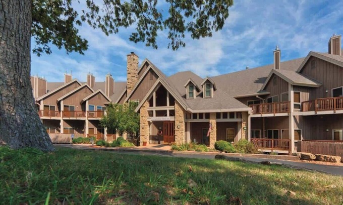 Hanover Condo | Galena, 1 bedroom condo, fireplace!