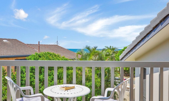 Peregian Beach Apartment | Galleries 3 - 3/28 Peregian Esplanade