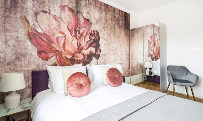 Old Town Apartment | Gallery 7 - Apartment 7
