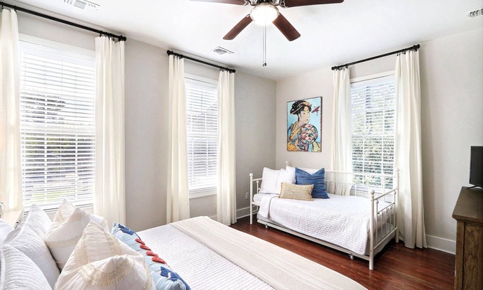 Beach Institute Apartment | Gallery Stays - Spartina