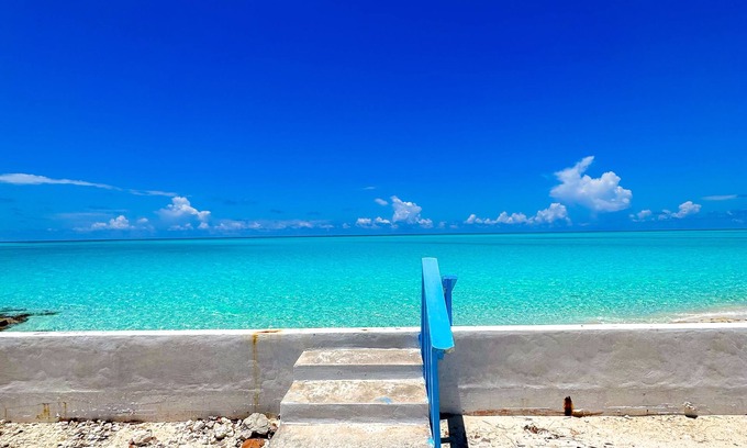 Clarence Town House | Galloway Beach House