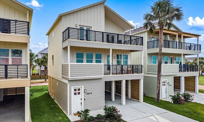 Galveston House | Galveston Bayside Breeze Retreat 3BR Coastal Escape Near Beach & Bay