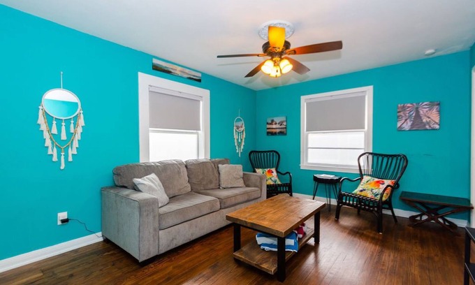 San Jacinto House | Galveston Beach House - Rare Unit - Steps to Beach, Near Pier & Prime Location!