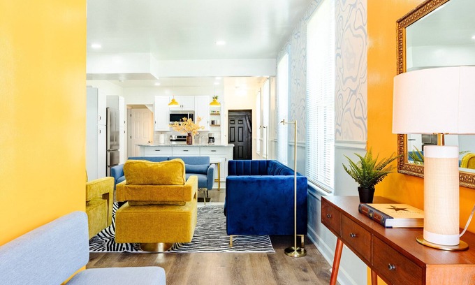 Hamilton House | GameLounge~2KingBeds~PinkBedRoom~Gazebo~FirePit~SpookyNook~Walk2Mainst~Arcade