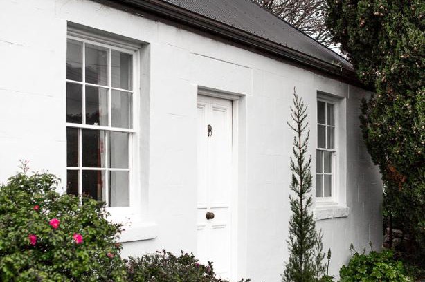 Bicheno House | Gaol House Cottages