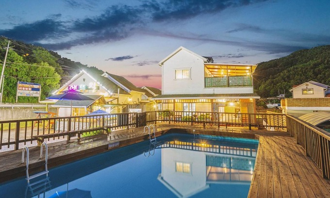 Sang House | Gapyeong Etoile Pension