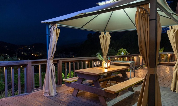 Sang House | Gapyeong Gold Castle Pension