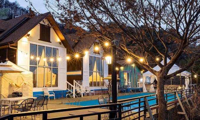 Gapyeong House | Gapyeong Monami spa Pension